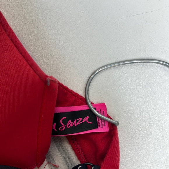 La Senza Padded Bra Size S Red With Black, White and Sparkly Stripes - Picture 3 of 5